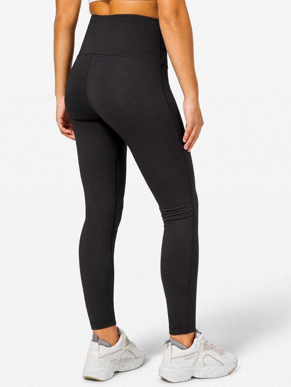 Lululemon (98$) | Wunder Lounge Super High-Rise Tight 28" in Black, Size 6